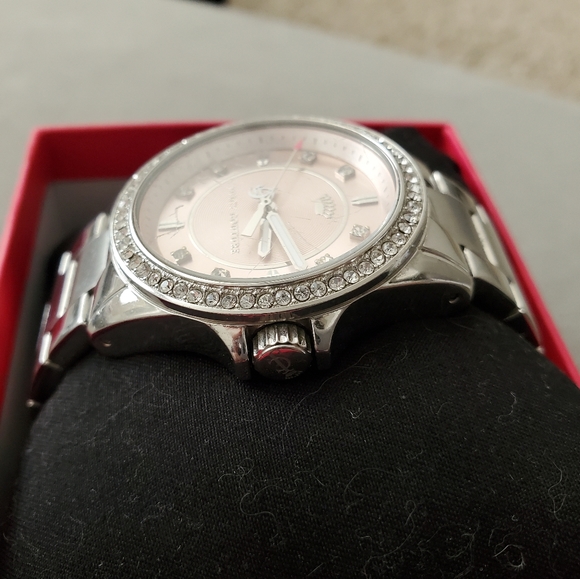 Watch - Picture 5 of 8